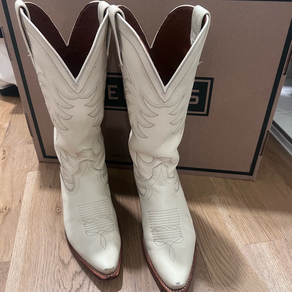 Tecovas Annie in Bone